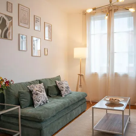 Bright In Downtown *