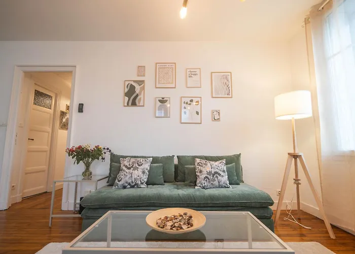 Bright In Downtown *