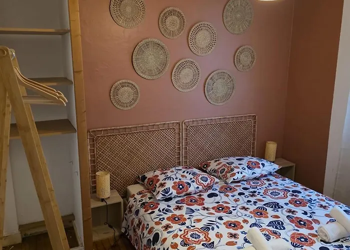 Bright In Downtown * Brest